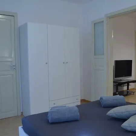 Izzhome Blue * Ragusa