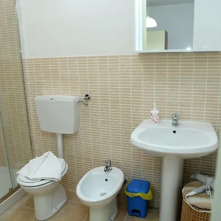 Izzhome Blue Ragusa